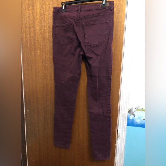 Bergundy High waist Jegging - Picture 2 of 5